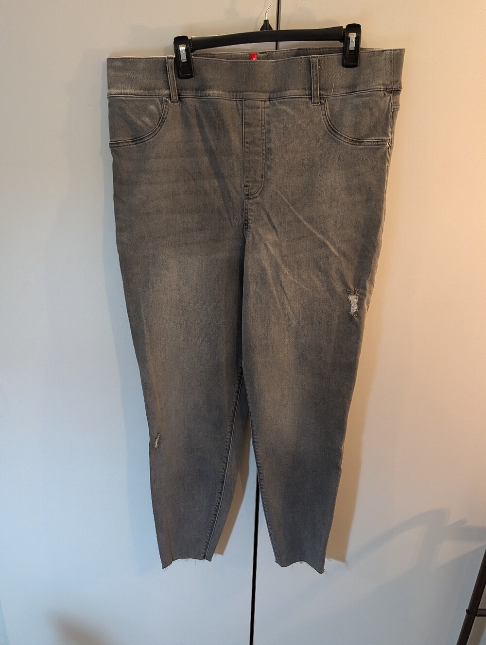 Spanx Woman's 3X Gray Stretch Jeans - Classic Slim Fit